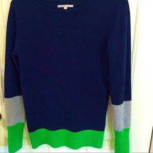 Gap sweater